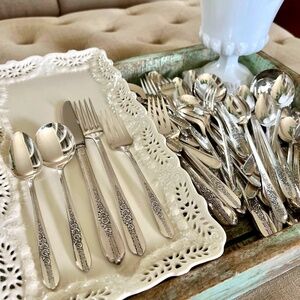 Oneida Nobility Plate Royal Rose Silverplate Flatware @1939 40 Piece Silverware
